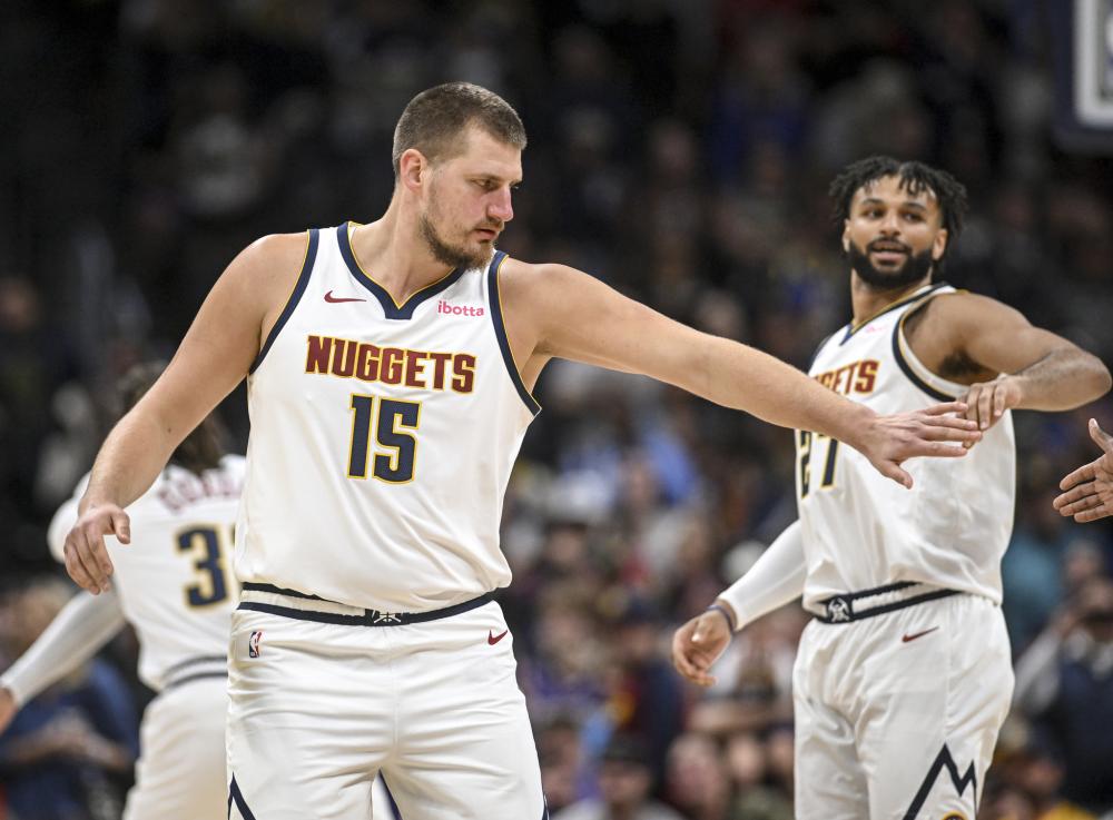 球和助攻的 球和助攻的