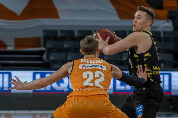 都为我们提 都为我们提